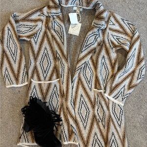 Cardigan Size Large, by Design